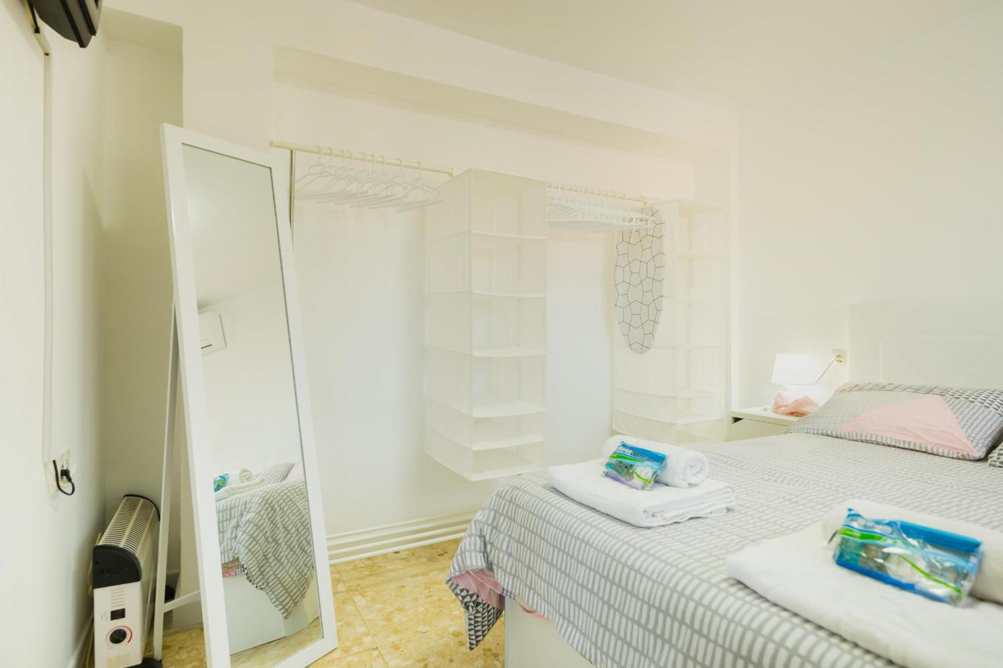 Apartamento Luminoso Севилья Экстерьер фото